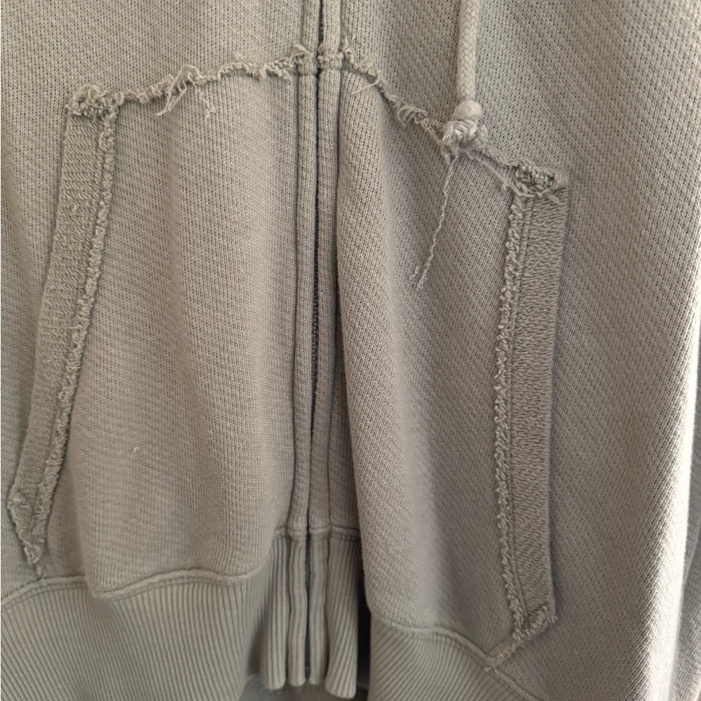 American Eagle Outfitters Olive Zip-Up Sweater - Picture 4 of 6